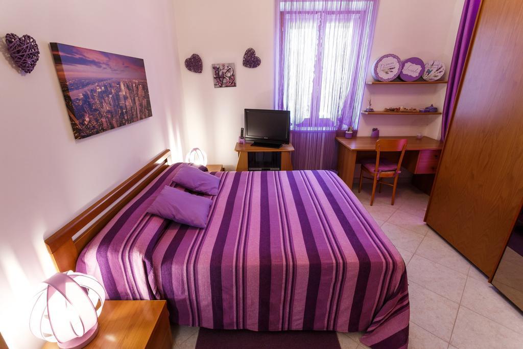 L'Aurora Viola Bed & Breakfast Carbonia Ngoại thất bức ảnh
